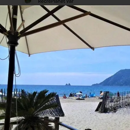 Apartamento Le Rescator à Tamaris Vue Exceptionnelle Climatisé Résidence Avec Piscine Et Parking La Seyne-sur-Mer