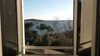 Le Rescator Tamaris Vue Exceptionnelle Climatise Avec Piscine Et Parking * La Seyne-sur-Mer