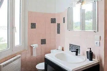 Apartment Le Rescator Tamaris Vue Exceptionnelle Climatise Avec Piscine Et Parking